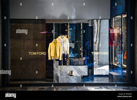tom ford stores italy